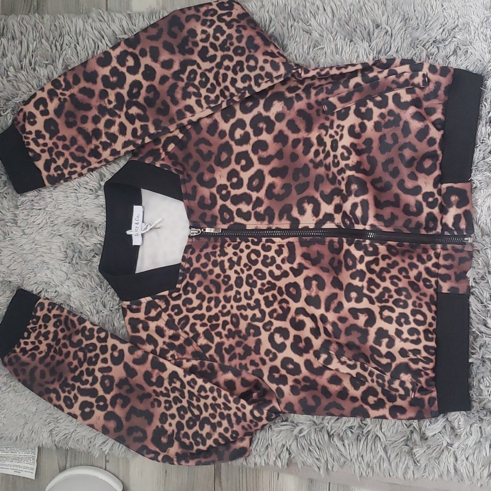 Animal leopard print light weight jacket